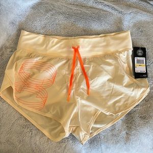 NWT Under Armor shorts